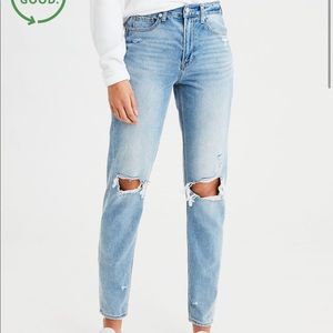 American Eagle Mom Jeans in Uber Cool size 8XShort